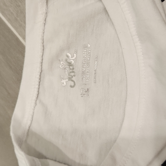 Justice Outfit - Picture 4 of 7